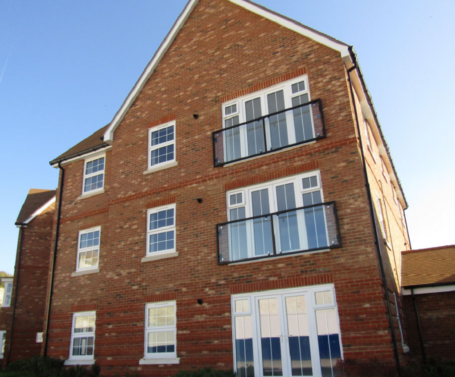 Immobilien in Moat at Peters Village — Schauen Sie sich die Immobiliensuchmaschine GEOLN.COM an. Foto 1