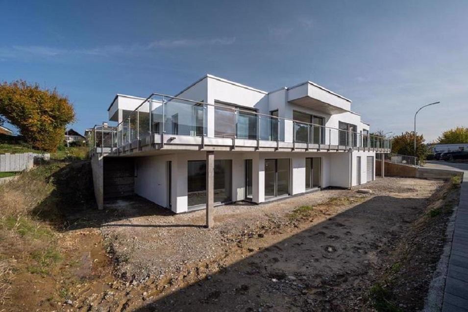 Propiedad en venta en Fasanenstrasse 5 — mira el buscador inmobiliario GEOLN.COM. Foto 1